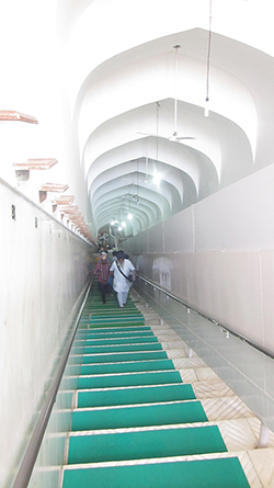 Amritsar - the Well of 84 steps at the Goindwal Sahib